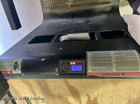 Vertical order pickers 2020  Big Joe (28)
