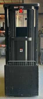 Vertical order pickers 2020  Big Joe (6)