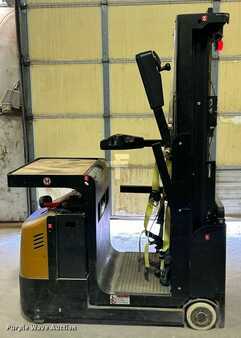 Vertical order pickers 2020  Big Joe (8)