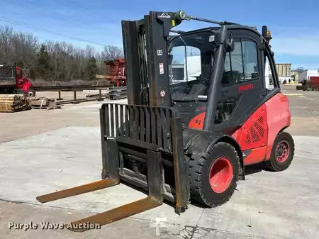 Montacargas diésel 2013  Linde H50D (1)