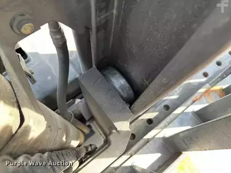 Montacargas diésel 2013  Linde H50D (28)