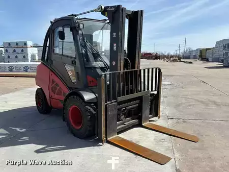 Montacargas diésel 2013  Linde H50D (3)