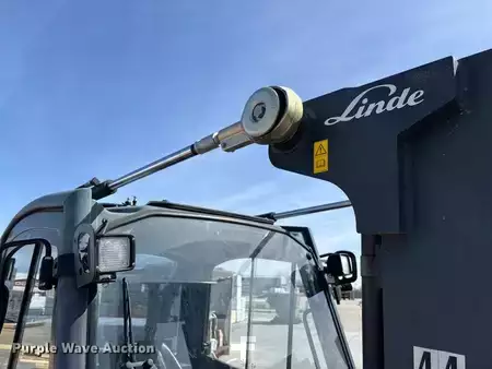 Montacargas diésel 2013  Linde H50D (32)