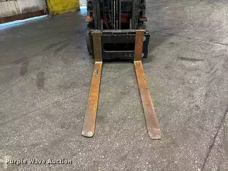 Propane Forklifts - Toyota 7FGCU25 (17)