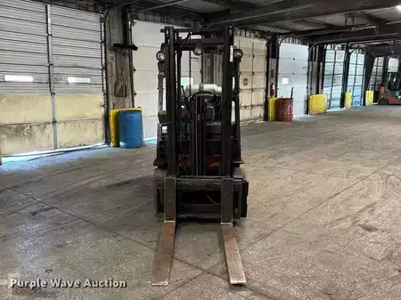Propane Forklifts - Toyota 7FGCU25 (2)