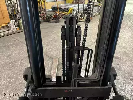 Propane Forklifts - Toyota 7FGCU25 (8)