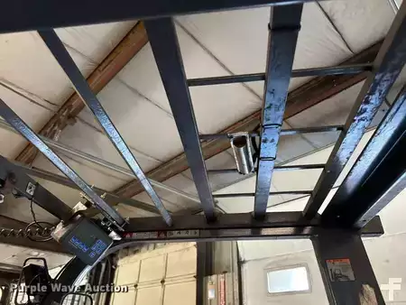 Propane Forklifts - Toyota 7FGCU25 (11)