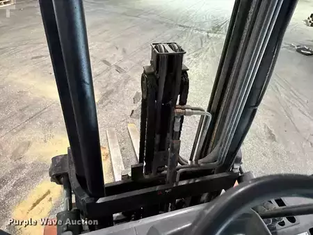 Propane Forklifts - Toyota 7FGCU25 (16)