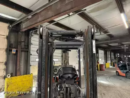 Propane Forklifts - Toyota 7FGCU25 (21)