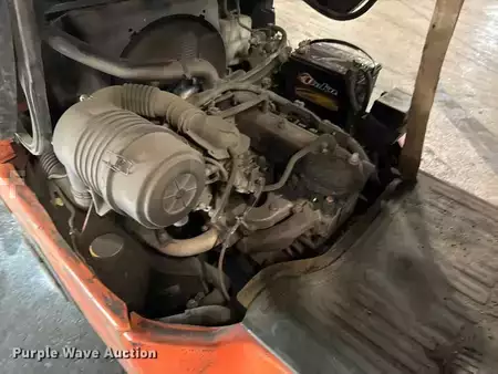 Propane Forklifts - Toyota 7FGCU25 (32)
