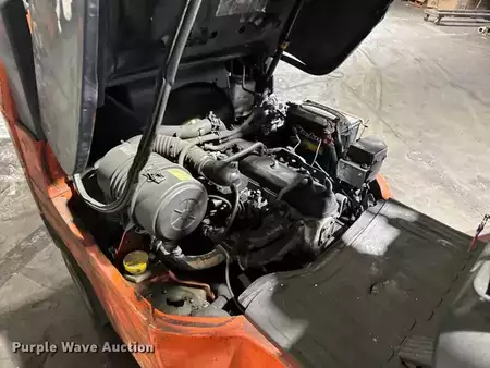 Propane Forklifts - Toyota 7FGCU25 (30)
