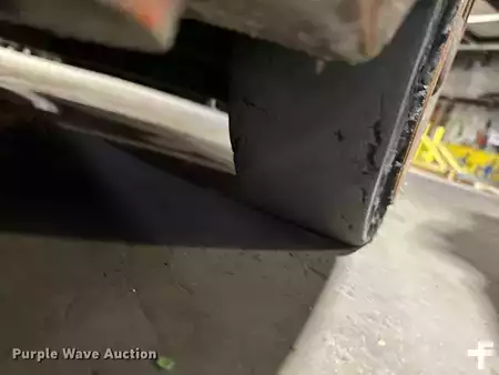 Propane Forklifts - Toyota 7FGCU25 (35)