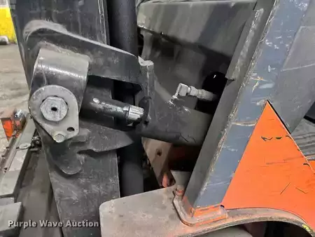 Propane Forklifts - Toyota 7FGCU25 (11)