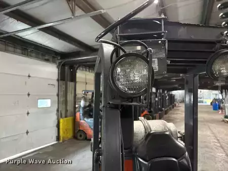 Propane Forklifts - Toyota 7FGCU25 (19)
