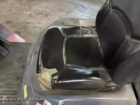 Propane Forklifts - Toyota 7FGCU25 (25)