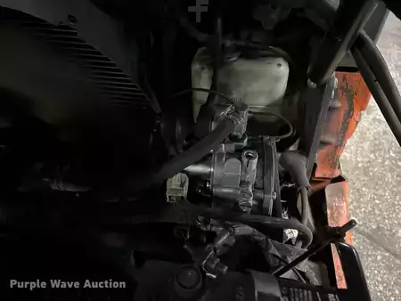 Propane Forklifts - Toyota 7FGCU25 (40)