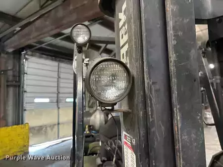 Montacargas GLP - Clark CGC30 (16)