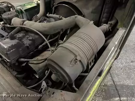 Montacargas GLP - Clark CGC30 (33)