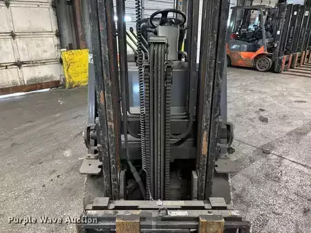 Diesel Forklifts - Toyota 8FBCU25 (13)