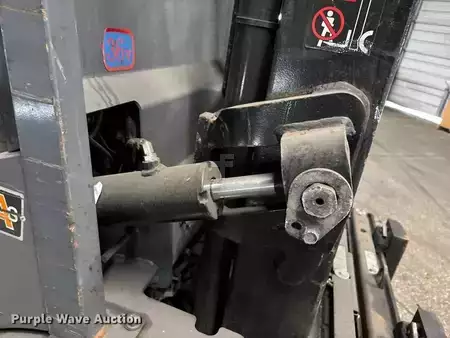 Diesel Forklifts - Toyota 8FBCU25 (14)