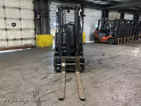 Diesel Forklifts - Toyota 8FBCU25 (2)