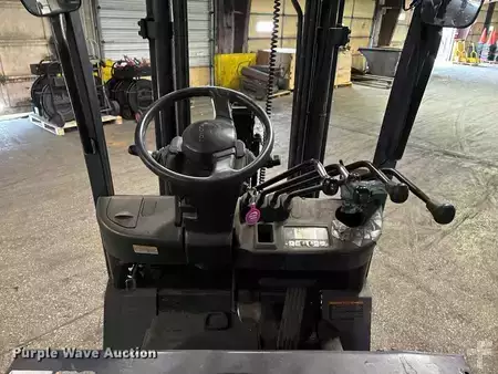 Diesel Forklifts - Toyota 8FBCU25 (24)