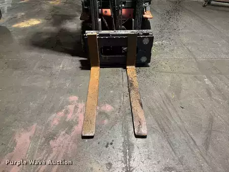 Propane Forklifts - Toyota 7FGCU25 (17)