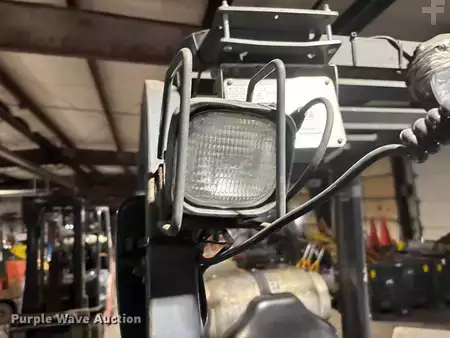 Propane Forklifts - Toyota 7FGCU25 (20)