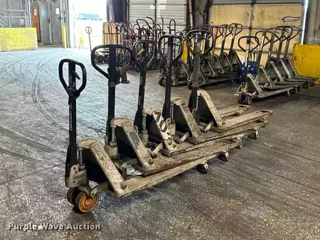 Diesel Forklifts - Crown pallet (5)