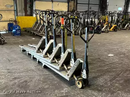Diesel Forklifts - Crown pallet (7)