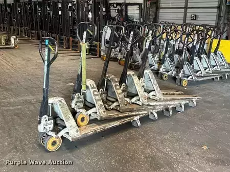 Diesel Forklifts - Crown pallet (5)