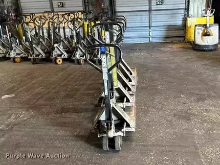 Diesel Forklifts - Crown pallet (6)