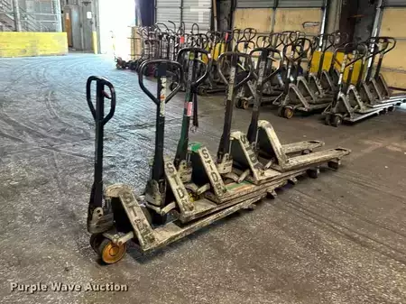 Diesel Forklifts - Crown pallets (5)