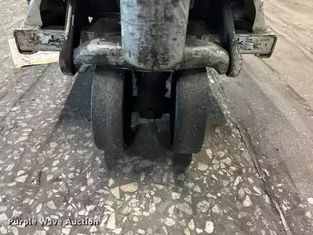 Diesel Forklifts - Crown PTH50 (15)