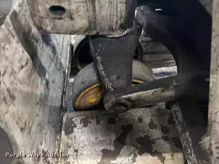 Diesel Forklifts - Crown PTH50 (18)