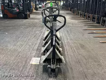 Diesel Forklifts - Crown PTH50 (6)