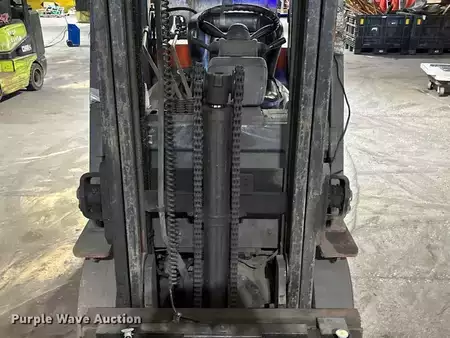 Propane Forklifts - Toyota 7FGCU25 (14)