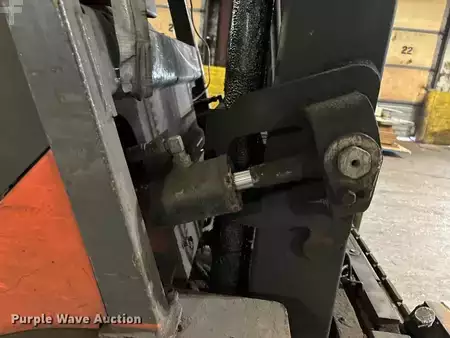 Propane Forklifts - Toyota 7FGCU25 (15)