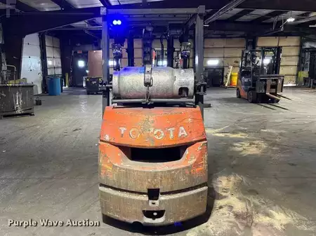 Propane Forklifts - Toyota 7FGCU25 (6)