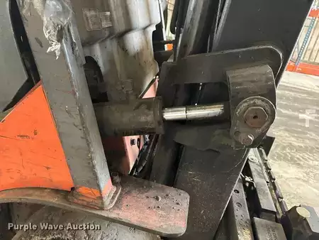 Propane Forklifts - Toyota 7FGCU25 (14)