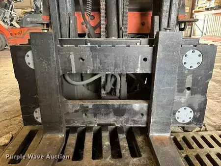 Propane Forklifts - Toyota 7FGCU25 (15)