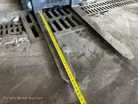 Propane Forklifts - Toyota 7FGCU25 (17)