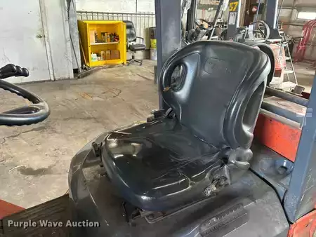 Propane Forklifts - Toyota 7FGCU25 (19)