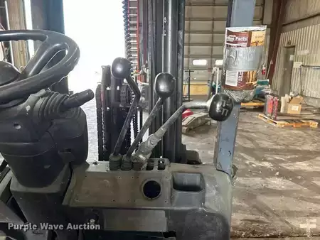 Propane Forklifts - Toyota 7FGCU25 (25)