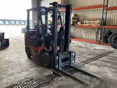 Propane Forklifts - Toyota 7FGCU25 (3)