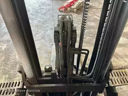 Propane Forklifts - Toyota 7FGCU25 (9)