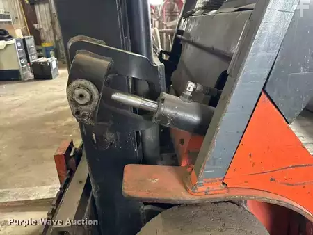 Propane Forklifts - Toyota 7FGCU25 (11)