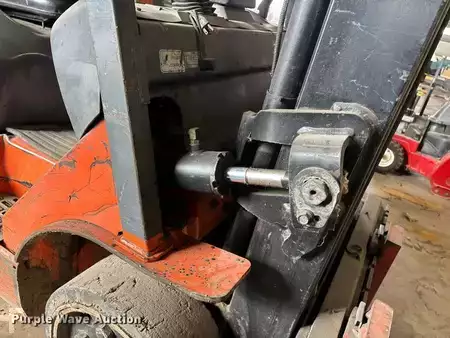 Propane Forklifts - Toyota 7FGCU25 (13)