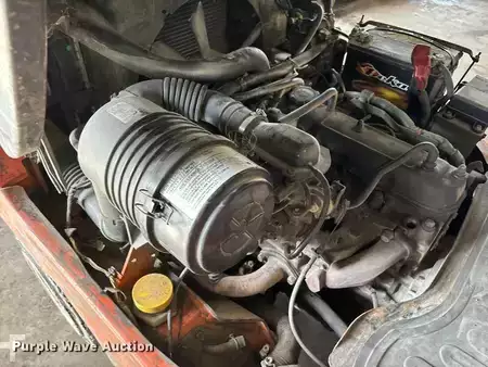 Propane Forklifts - Toyota 7FGCU25 (35)