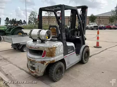 Montacargas GLP - Nissan 60 (5)